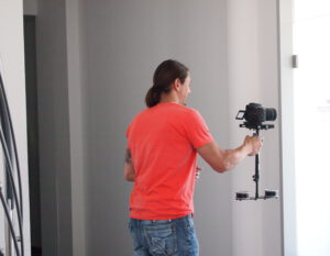 inspire pr Gründerin Silke Brügel hat an Firmenchroniken mitgearbeitet und auch Biografisch gearbeitet. Digitales Storytelling ist spannend. 